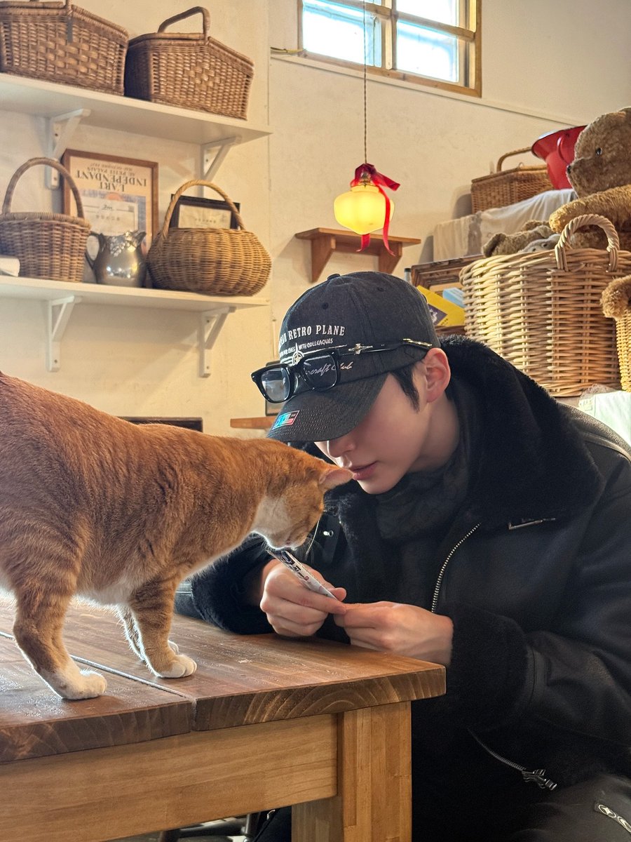 mypluffycloud's tweet image. 260128 제로베이스원 공식 인스타그램 #성한빈