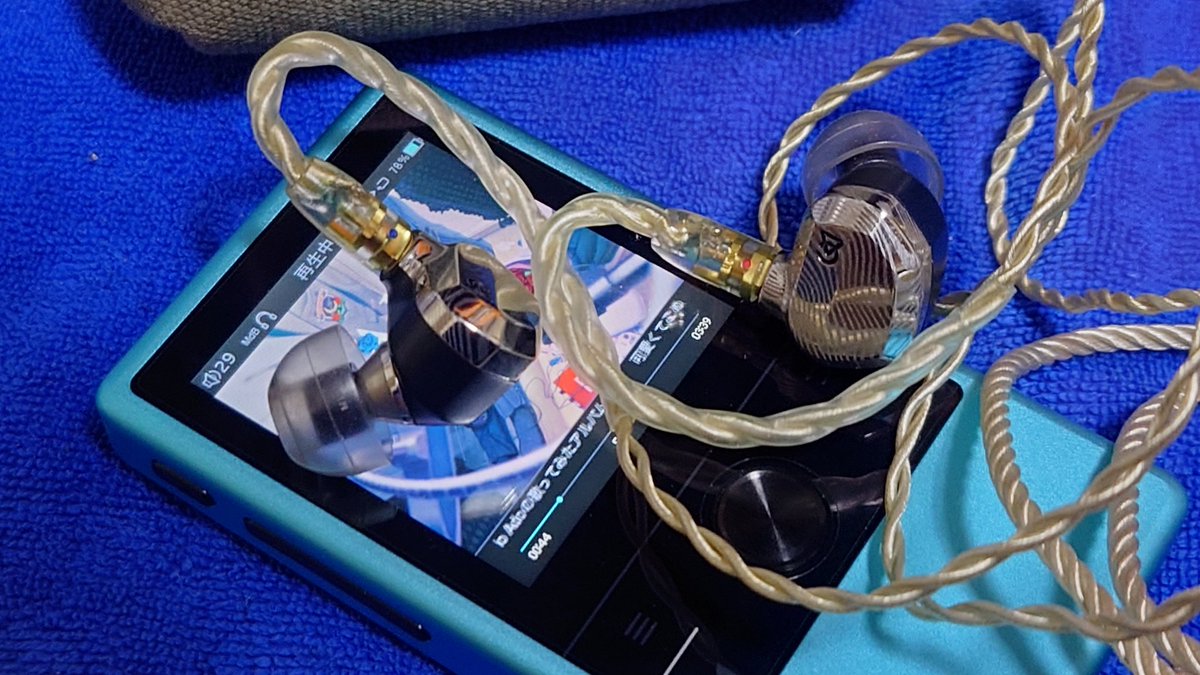 今日はCayin n3ｹﾞﾄｰw😇なのでお家でCampfire audio SaberとSuper litz
