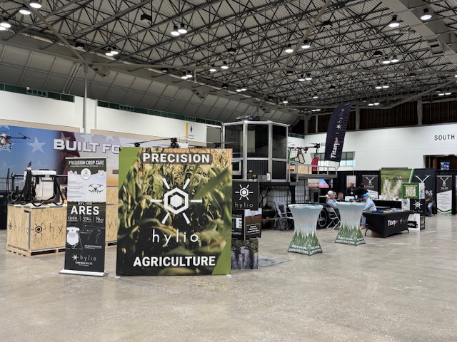 MulticopterWH's tweet photo. Halfway through the Spray Drone End User Conference! Excited to see the innovation driving the future of farming. Swing by the MultiCopter Warehouse / Hylio booth (#103) to check out the latest from Hylio. #SDEUC2026 #AgTech #SprayDrones #PrecisionAg #Hylio #MultiCopterWarehouse https://t.co/Kp3SuqYv9f