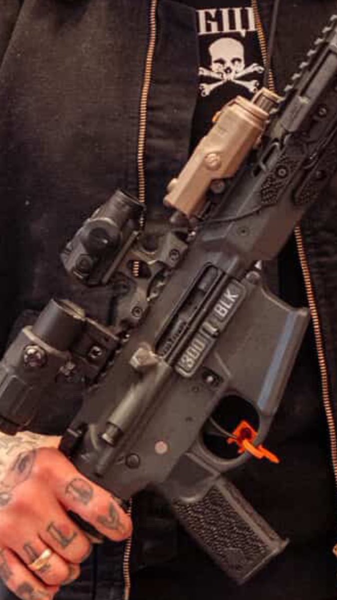 AHOBEL2's tweet image. 無知な私に、、このサイトが乗ってるマウント名を教えてください…