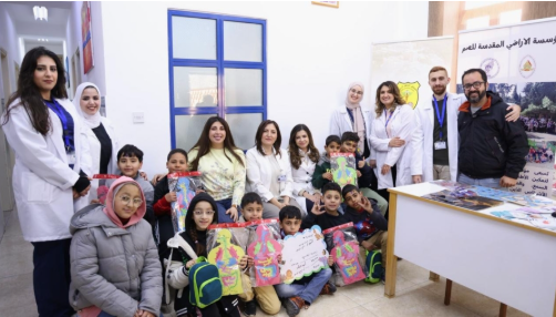 مستشفى الجامعة الأردنية ينفذ يومًا طبيًا تطوعيًا لتركيب سماعات طبية متطورة لأطفال صم في البلقاء 