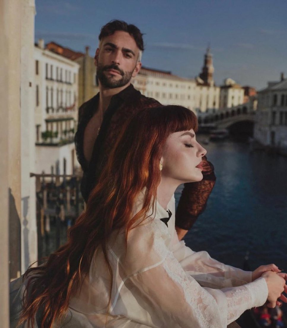 itparade_'s tweet photo. “Piazza San Marco” di @NaliOfficial e @mengonimarco torna nella top 100 della classifica giornaliera di Spotify: #98 (+8) con 68.663 stream validi. 

@spotifyitaly https://t.co/DV8nEtFIqs