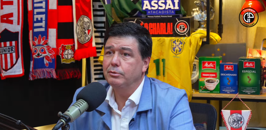 MelloTalis's tweet photo. Alex Leitão, CEO do #Grêmio, em entrevista ao @CharlaPodcast , sobre negociações de patrocinador master:

"Temos hoje, diria que 5 conversas que estão em estágio bom. Com tranquilidade, vamos buscar o parceiro certo.

Também revelou que 2 empresas interessadas não são bets. https://t.co/c4BSyn0jMu