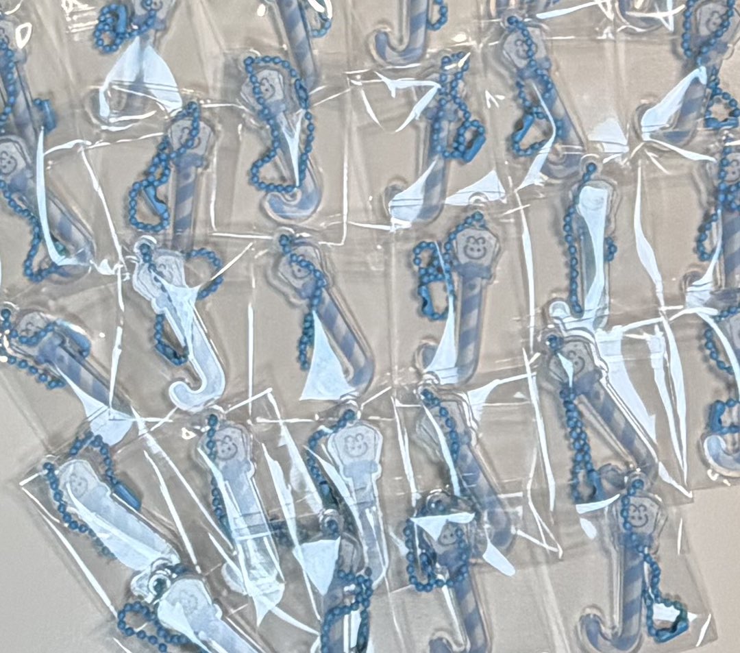 ONEW THE LIVE: PERCENT ENCORE
온더라 콘서트 앙콘 나눔💎

01.31-02.01 양일간 각 15개씩
작은 응원봉 키링 나눔합니다
장소&amp;시간은 타래로 당일 공지할게요!

#온유 #ONEW_THE_LIVE_PERCENT