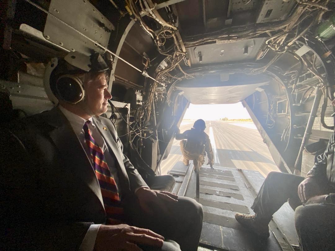 Christopher Landau tweet media