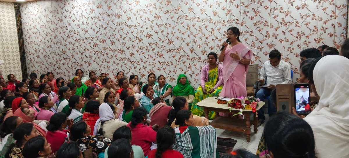 सहिया एवं सामुदायिक प्रशिक्षक संघ, झारखंड (रामगढ़ जिला) के तत्वावधान में गोला में सहिया, सहियासाथी, BTT एवं STT की एक महत्वपूर्ण में शामिल हुई!
कर्मीयों ने मेरे समक्ष अपनी विभिन्न मांगों को रखा व एक मांग पत्र सौंपा।
K.C. Venugopal Rahul Gandhi Hemant Soren Irfan Ansari