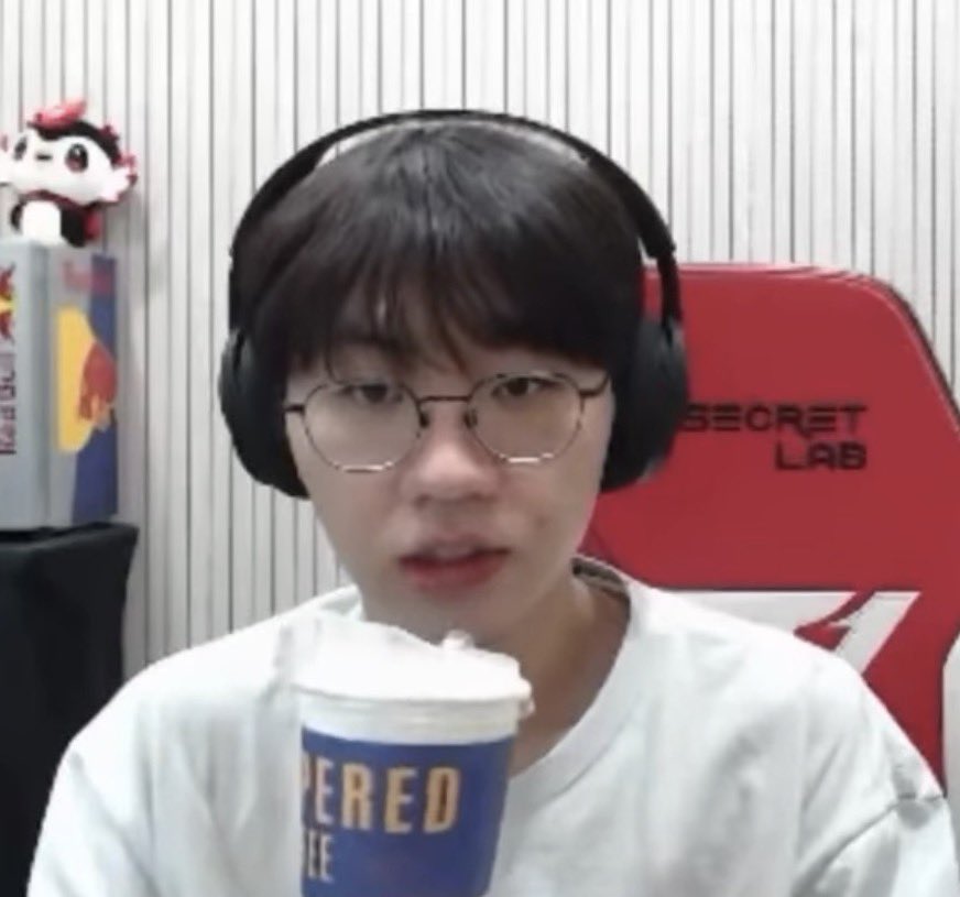 진짜 베이비 같아요… 너무 귀여워요