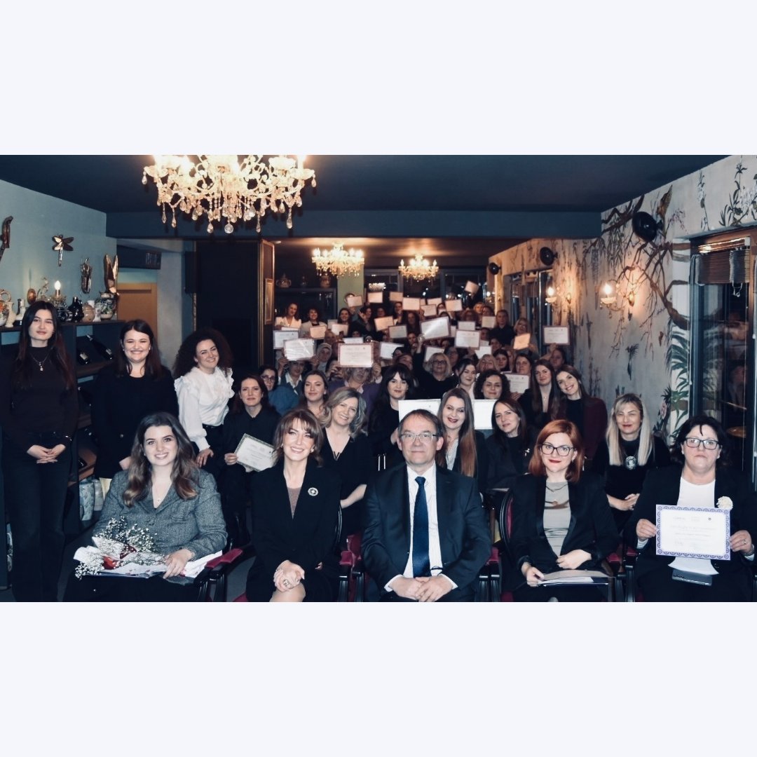 Women without Borders tweet media