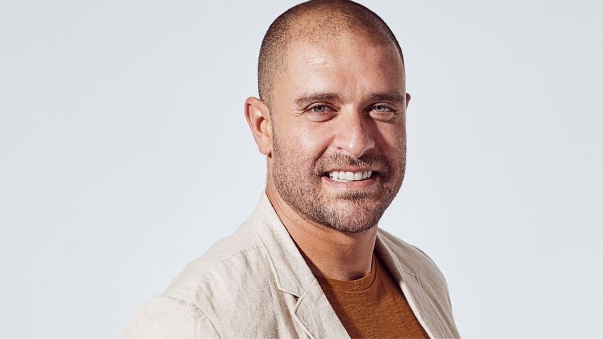 choquei's tweet image. Diogo Nogueira e Arlindinho Cruz comandam festa do #BBB26 na sexta (30).