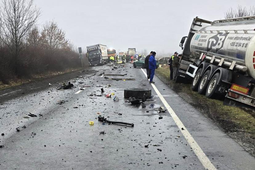 Instant Foot ⚽️ tweet media