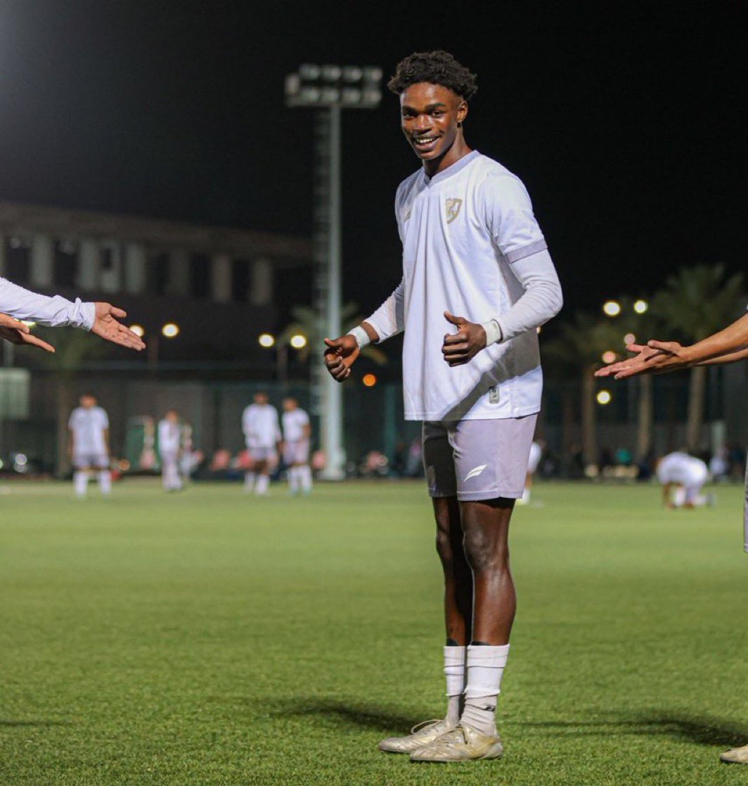 adaehhh's tweet photo. #الطائي

عامر عبدالرحمن
  اشراكه عبث كروي بالله عليكم وش قدم  للفريق الى الان  

حسين الشرفاء 
كل جمهور الطائي يعتبره افضل لاعب محلي بالطائي

السؤال 
كم سجل هدف وكم صنع هدف ؟ https://t.co/zOEElxcfgU
