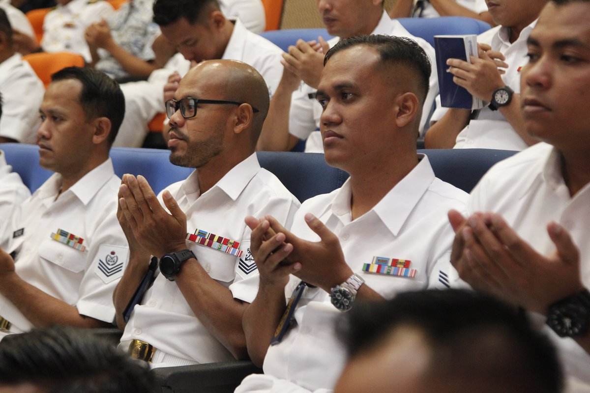 RMN SUBFORCE tweet media