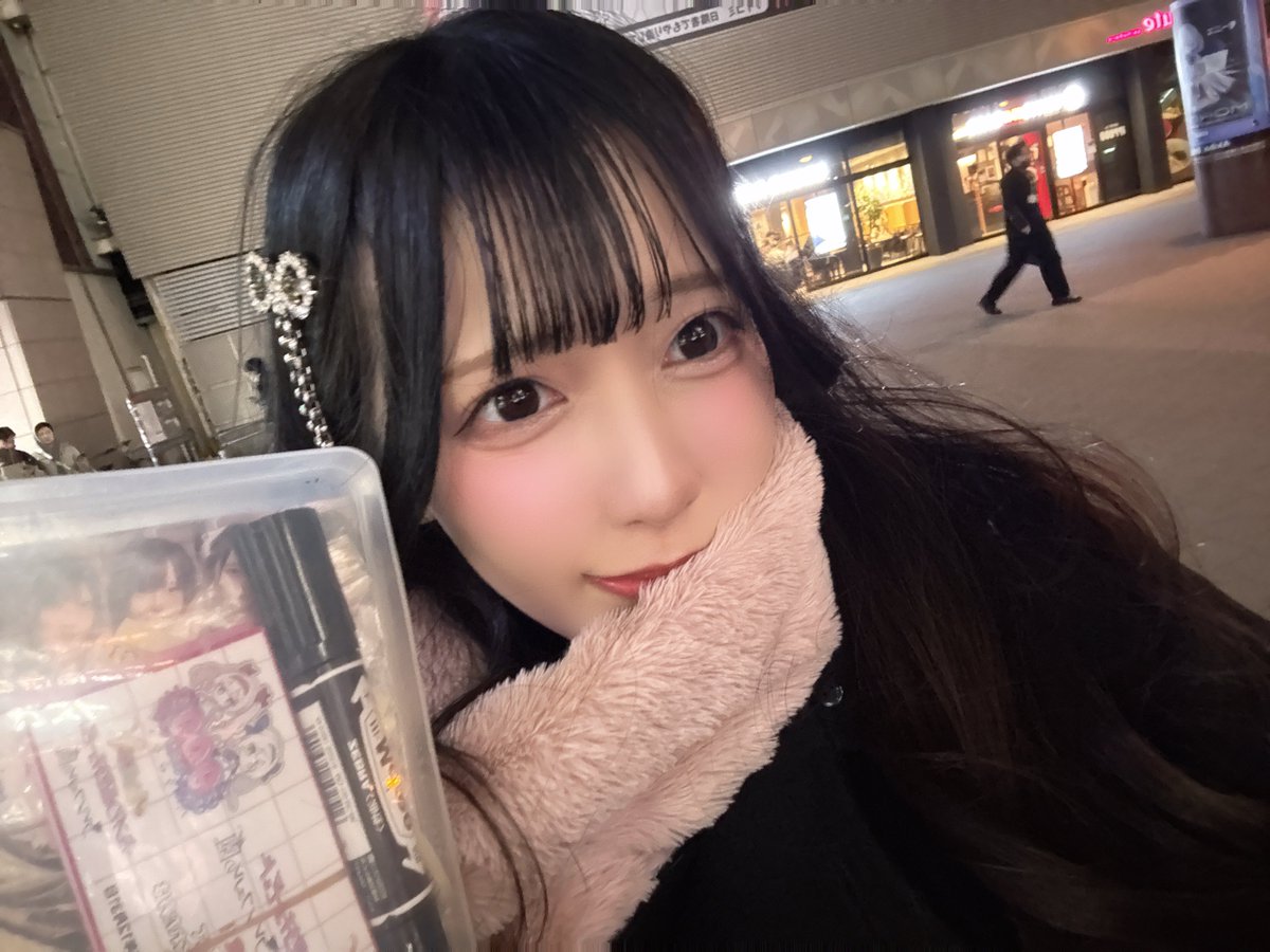 オフの日に📍秋葉原でフライヤー配りしてました！ なぎさと出会って
