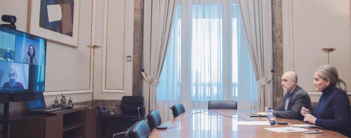 Reunión telematica  con <a href="/milagrostolon/">Milagros Tolón</a> <a href="/educaciongob/">Ministerio de Educación, FP y Deportes</a> para plantear reivindicaciones #inspeccioneducativa Real Decreto, #nivel28, asesorías en el exterior, participación en <a href="/ConsEscoEstado/">Consejo Escolar del Estado</a>, competencias digitales, incremento plantillas, mesa negociación
educacionfpydeportes.gob.es/prensa/fotonot…