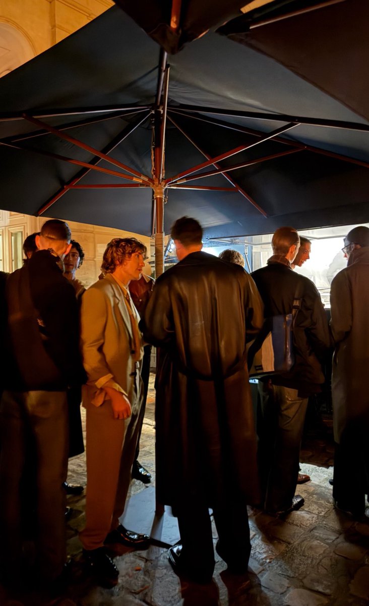 Moon 🥐 | françois arnaud's pr tweet media