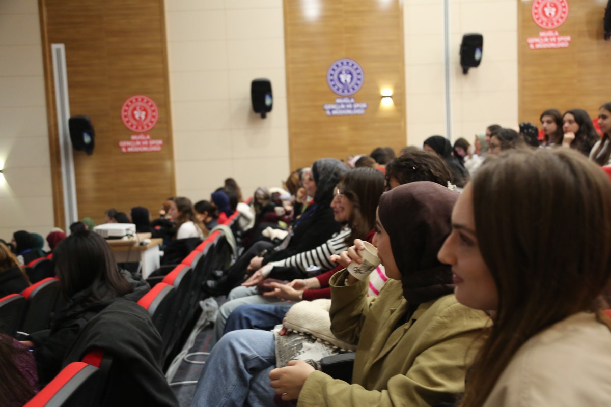 Kış Kampı’nda vizyon dolu bir oturum daha!

Fatih Bildirici ile Açıklanabilir Yapay Zekâ eğitimiyle yolumuza devam ediyoruz.

#KYGMKısKampları