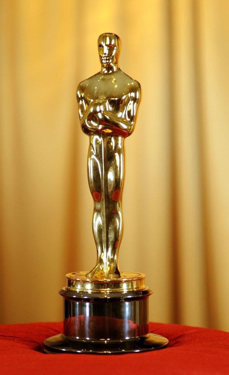 AlfonsGorina's tweet image. Ja teniu un nou #Spinoff!
Amb el @Rincewindcat i la @SilviaBruguera comentarem les estrenes i l'actualitat, les nominacions als #Oscar, revisarem la carrera de #SamRaimi ara que arriba #SendHelp, i una mica de tennis taula per #MartySupreme
Tot això i més!
3cat.cat/3cat/una-setma…