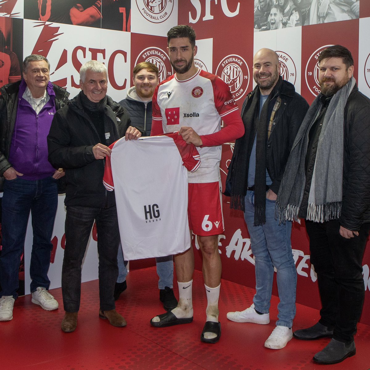 Stevenage FC 🔴⚪ tweet media