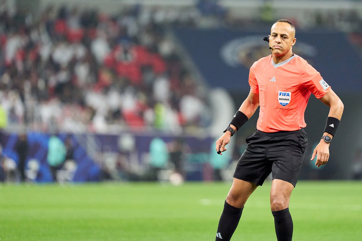 PSG won another trophy, the FIFA Intercontinental Cup, under Spanish coach Luis Enrique, this time in Doha, after defeating Brazilian side Flamengo in a penalty shoot-out. The hero of the match was PSG goalkeeper Matvey Safonov. 
© 2026 Bojan Mustur. All rights reserved.