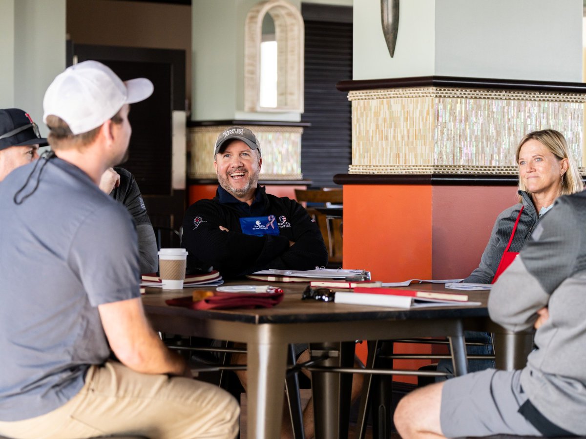 Tee It Up for the Troops tweet media