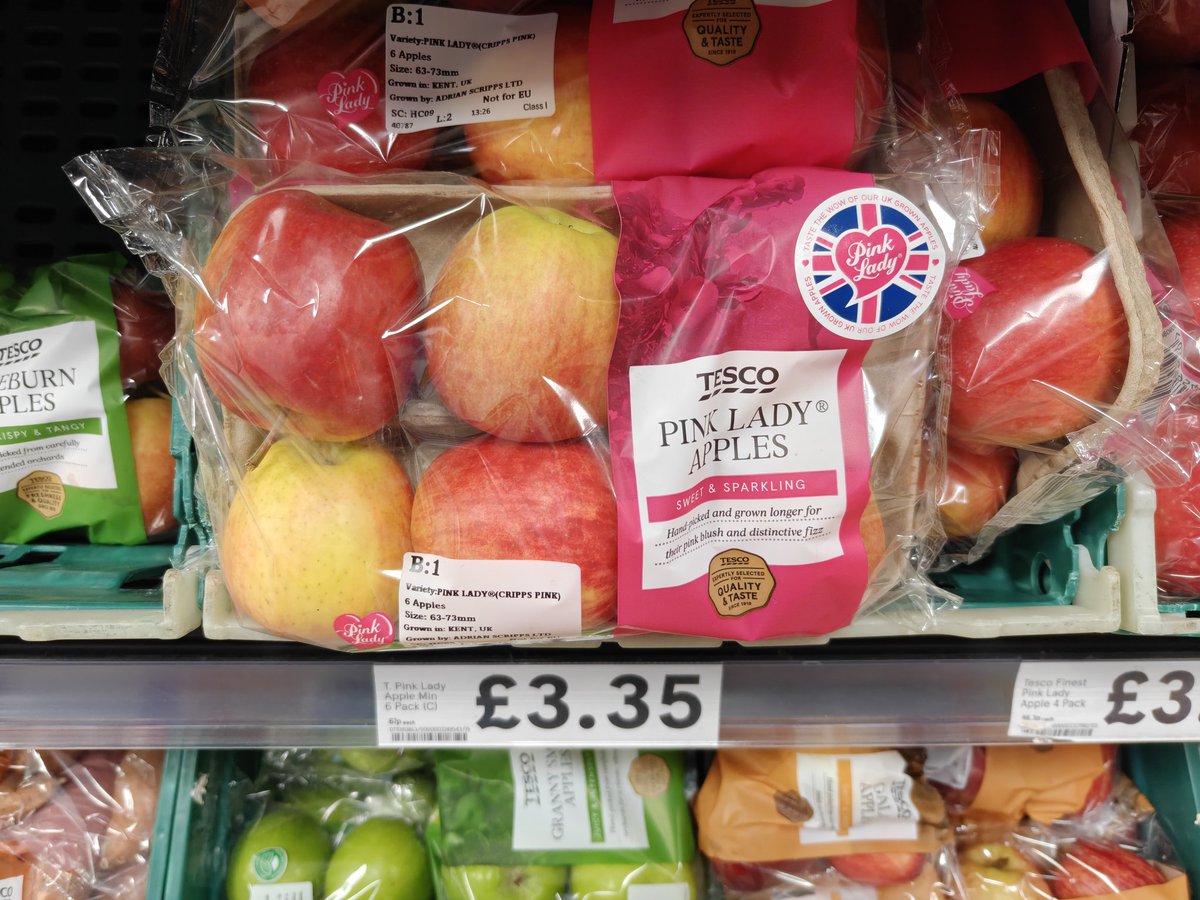 Thorpeedo's tweet photo. I think it's about time supermarkets stop taking the piss and help parents to feed their kids healthier. Pricing like this is an absolute joke @Tesco https://t.co/0RL4UGj7MR