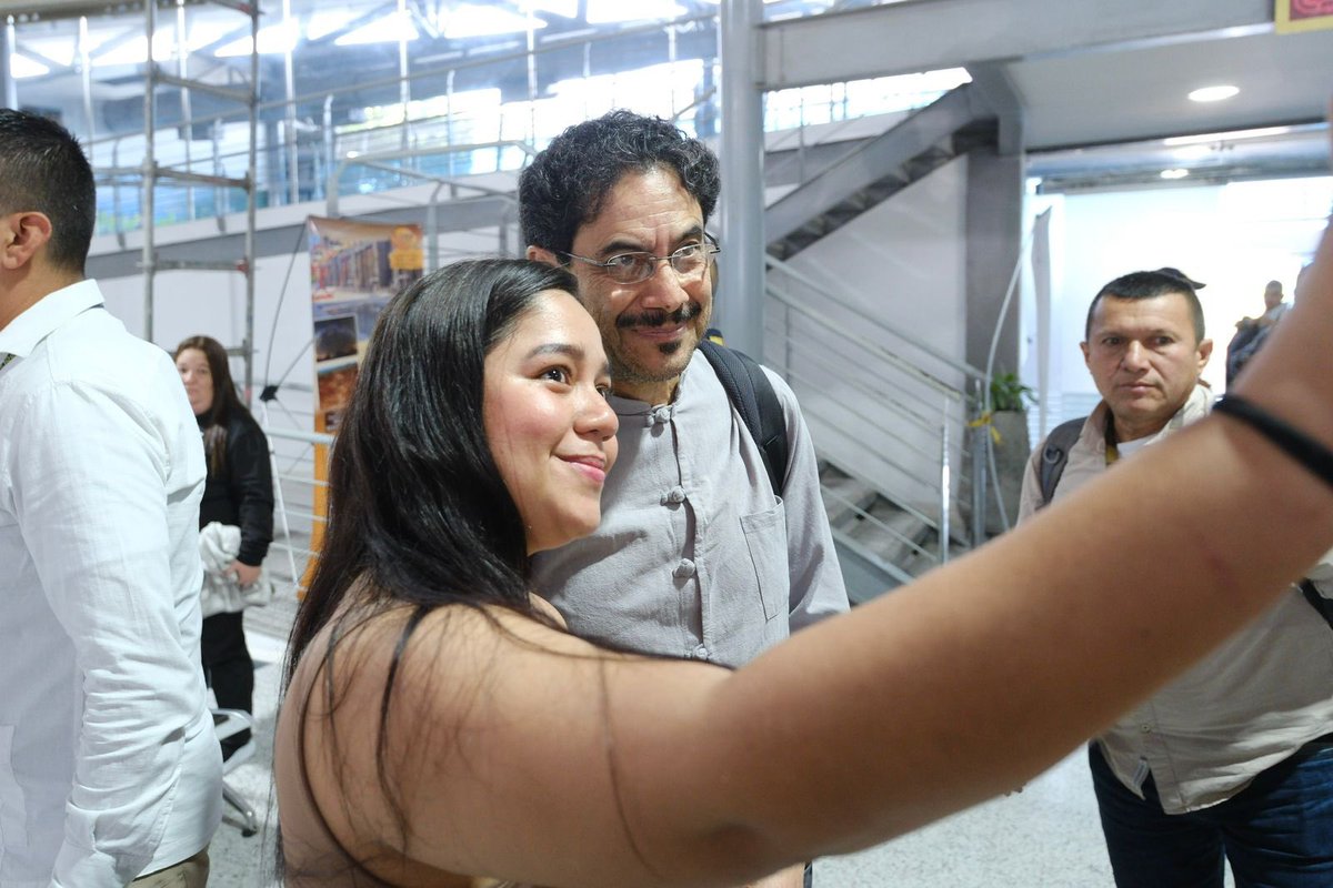 Alejandra Omaña tweet media