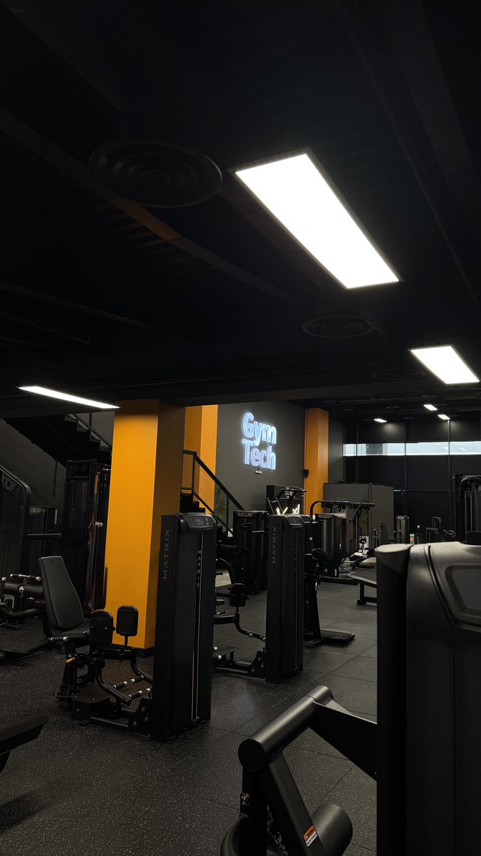 Alwwe_'s tweet image. رضاك على نفسك حسب ادائك في النادي وبس