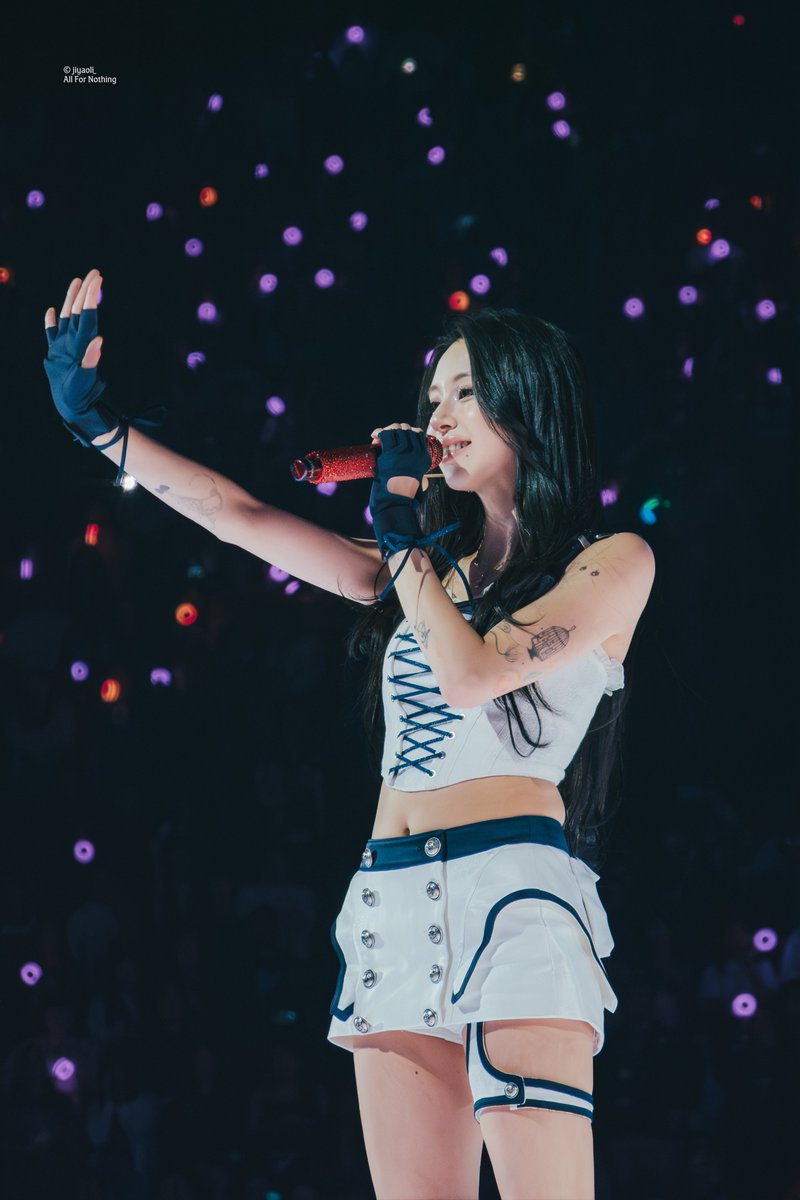 260124 THIS IS FOR in LA Day 3
Chaeyoung 
#채영 #CHAEYOUNG  #チェヨン #트와이스 #TWICE #THISISFOR_LA #THISISFOR_LA_D3 #TWICE_THISISFOR_WORLD_TOUR #TWICE_THISISFOR_WORLD_TOUR_IN_LOSANGELES