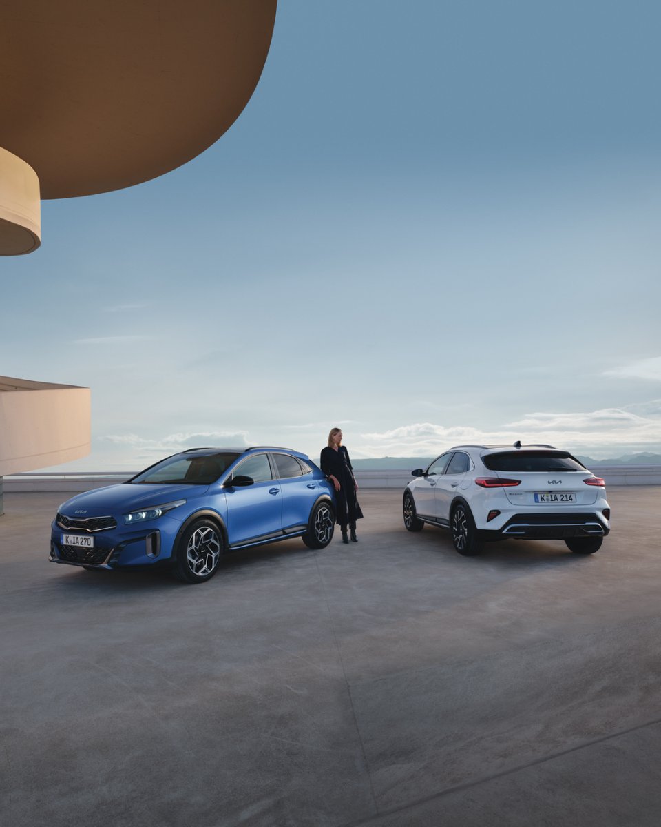 XCeed, çevik sürüş karakteri ve dengeli performansıyla direksiyon başına geçtiğiniz anda farkını hissettirir. Güç, kontrol ve dinamizm; hepsi tam olması gerektiği gibi.