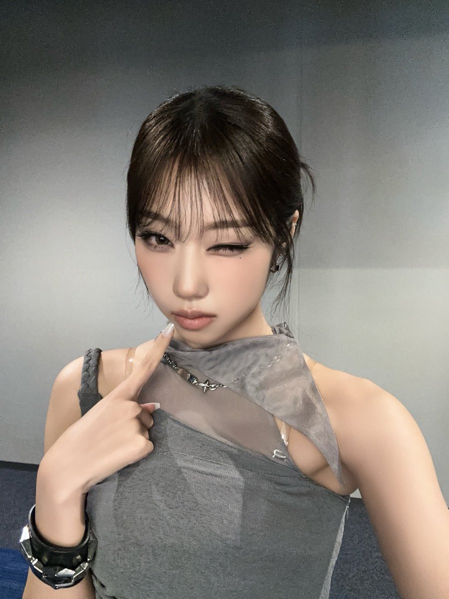 📸] 260128 #JUNGEUN iznaPIC_JP📷 UPDATE ／ 2025 izna 1st FAN-CON