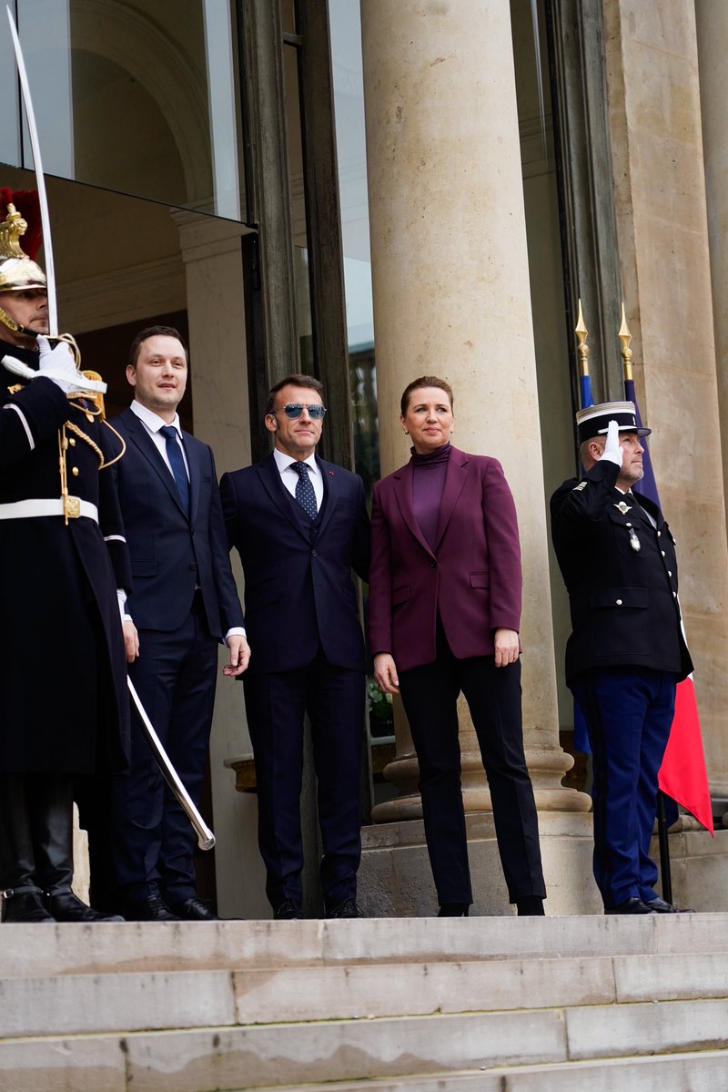 PM Frederiksen: “A deepfelt appreciation to President Macron and the people of
France. Thank you for your strong support to Greenland and Denmark - and your contribution to the strengthening of Arctic security. This is a decisive moment for Europe.”