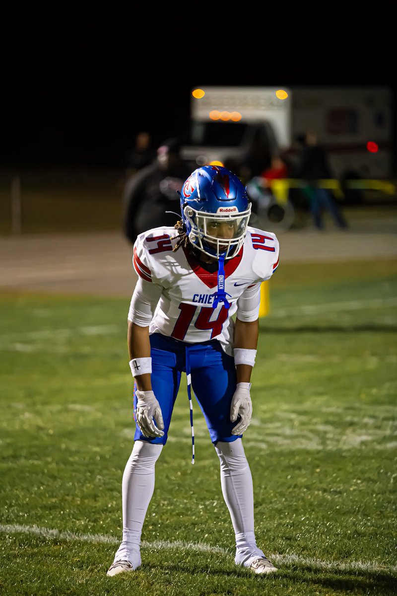 4xjoee's tweet photo. My Name is Joseph Marshall
I am a 2027 ATH
I am 5’10
165
I Attend Kempsville Highschool
My GPA is 3.0
My 40 is a 4.61
My shuttle is a 3.98
My 100m is a 11.1
i had over 10+ tackles from my junior season as a back up corner

https://t.co/UPfmQi1iz8 https://t.co/mz2x2LiU0B
