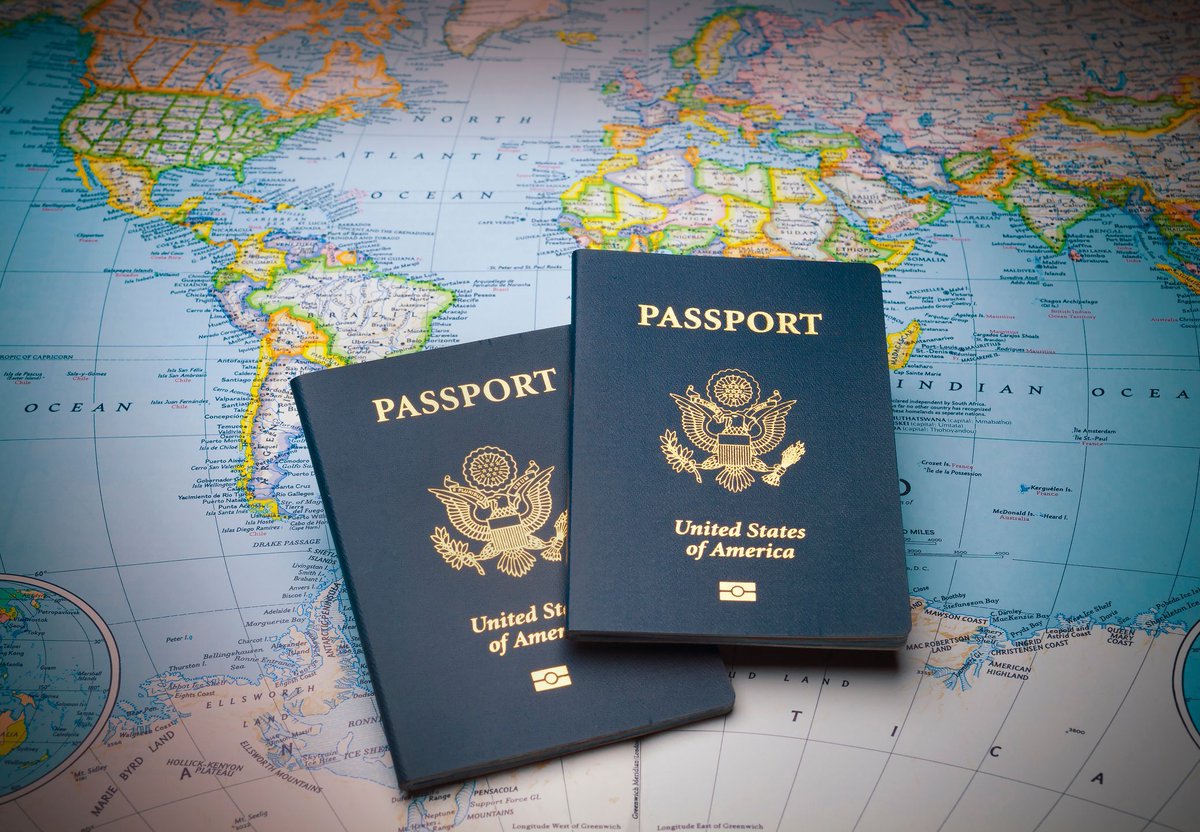 CDCtravel's tweet photo. Pack smart! Don’t forget these important travel documents: 
•Passport 
•Prescriptions (medicines, glasses) 
•Health insurance 
•Contact card for family back home 
•Lodging information 
•Proof of vaccination (if needed) 

Learn more:   
https://t.co/yTqjPXErZh https://t.co/V1hFVF91om