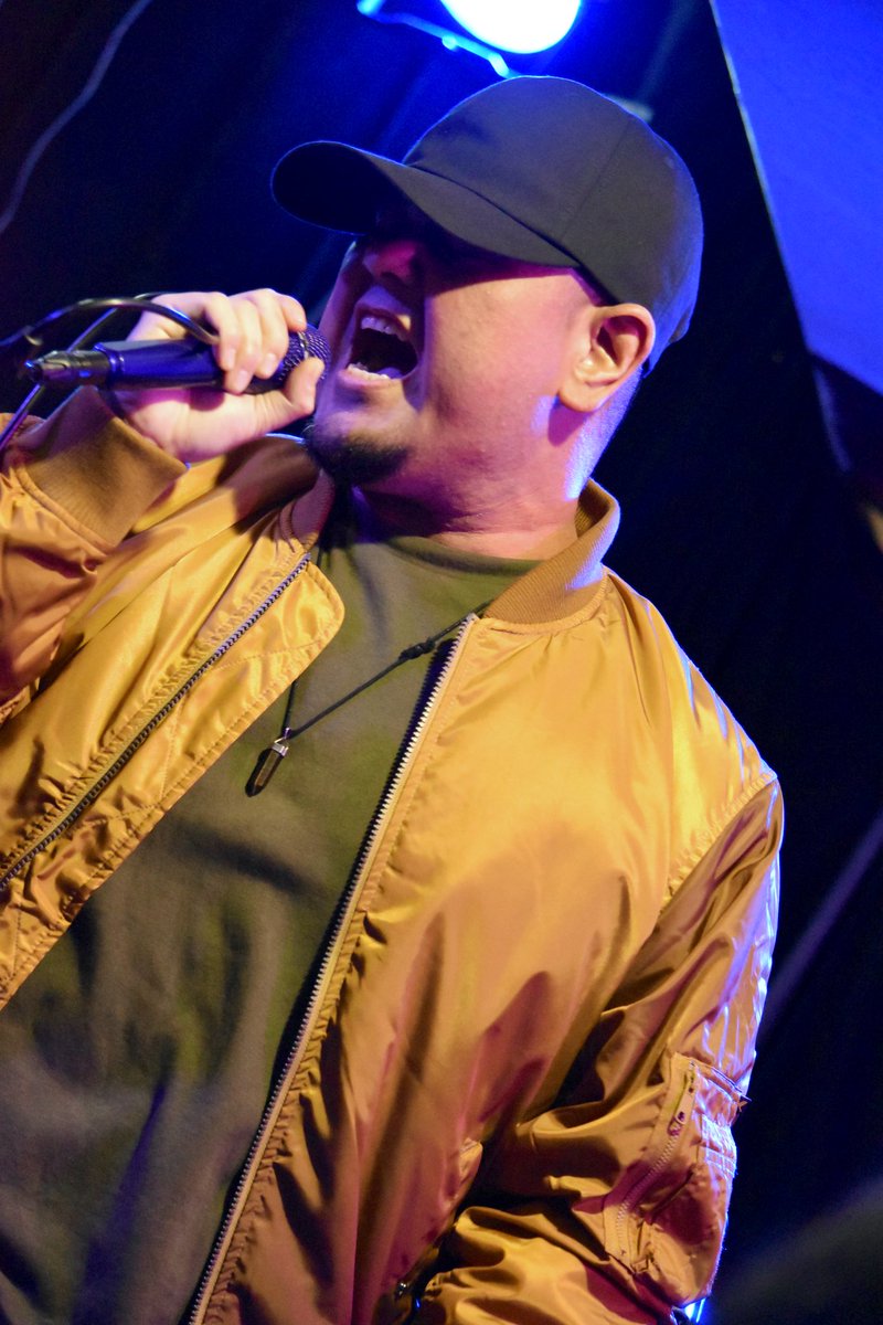 suzu_photo43's tweet photo. 歌翔ヒットライヴ -vol.1-

2026.1.25 @ I MUSIC BAR

Fixer さん (@fixer8255 )

#歌翔ヒットライヴ
#ALBATOROS
#Fixer
#IMUSICBAR
#おたらい https://t.co/XdNOak8w2F