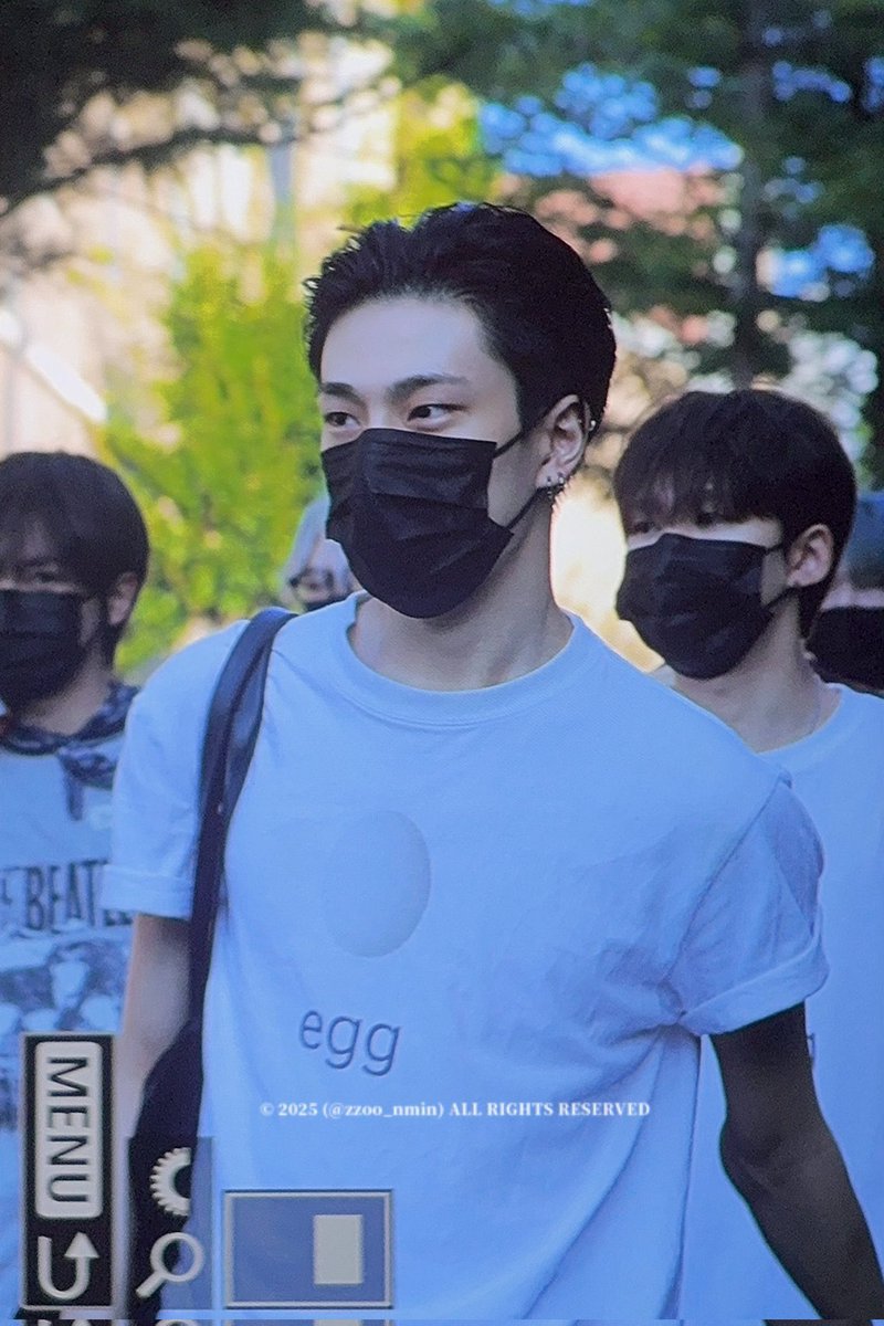 ボイプラ2 Egg Tシャツ ユンミン sangwon finally joins leo and junmin wearing the egg shirt that