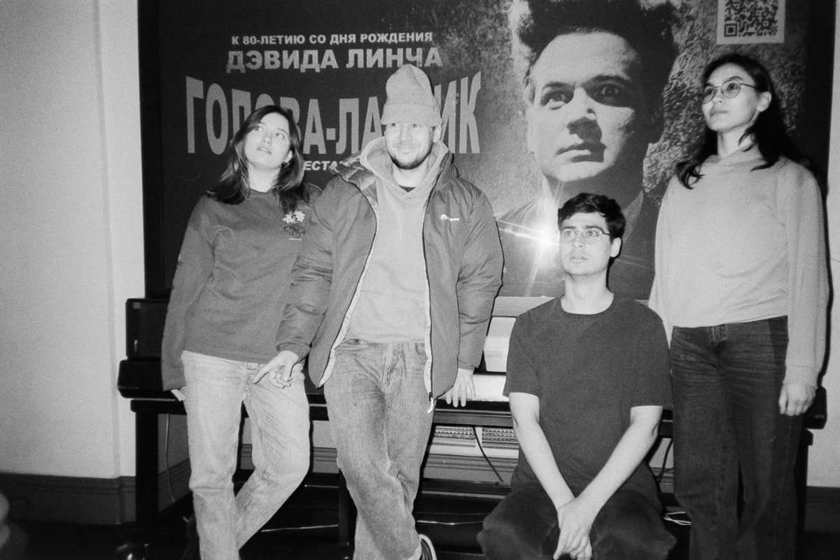 monchercassis's tweet photo. Головастики https://t.co/IjZwBMzLZC