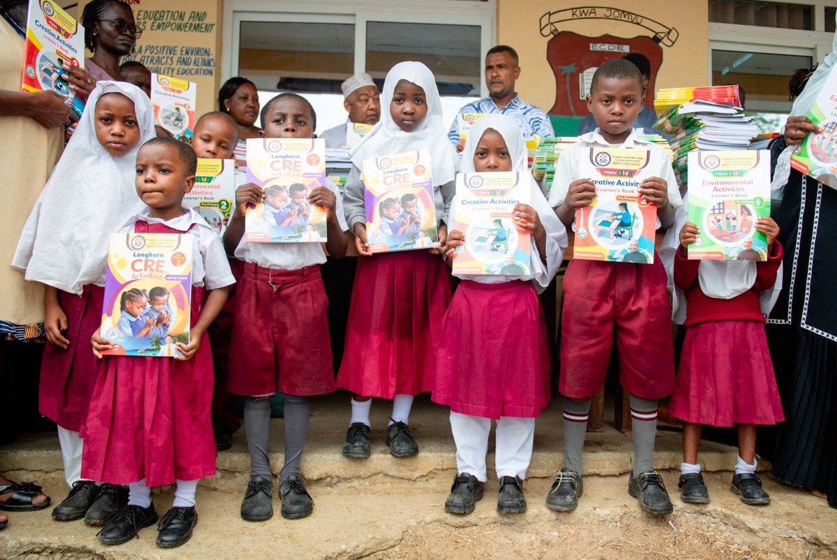 DrMbwarali_'s tweet photo. We’ve started distributing learning books to PP1 &amp; PP2 learners across Mombasa County!
Today we covered Jomvu and Changamwe Sub-Counties—making sure early education in Mombasa is free and accessible for every child. 📘✨ https://t.co/rQ2kl8MV99