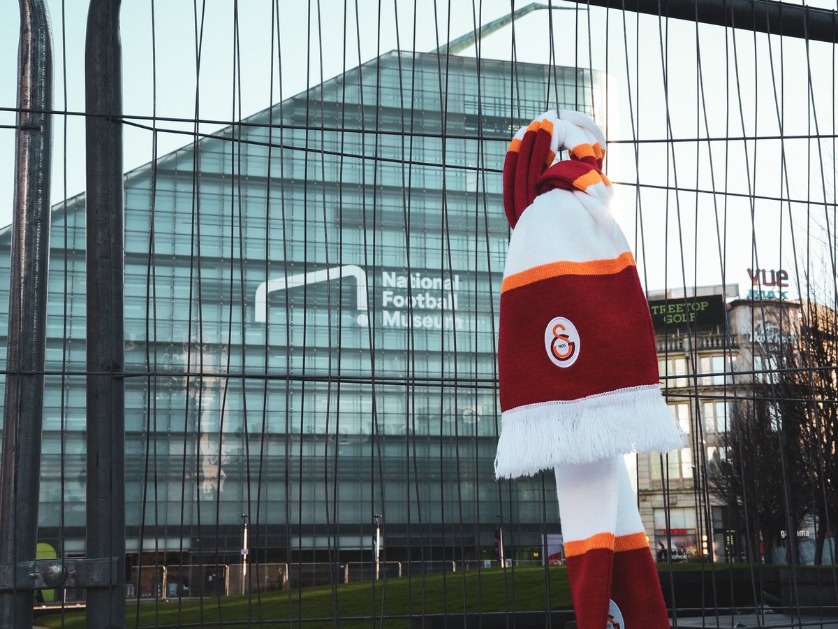 💛❤️ in Manchester.

#MCIvGS #UCL