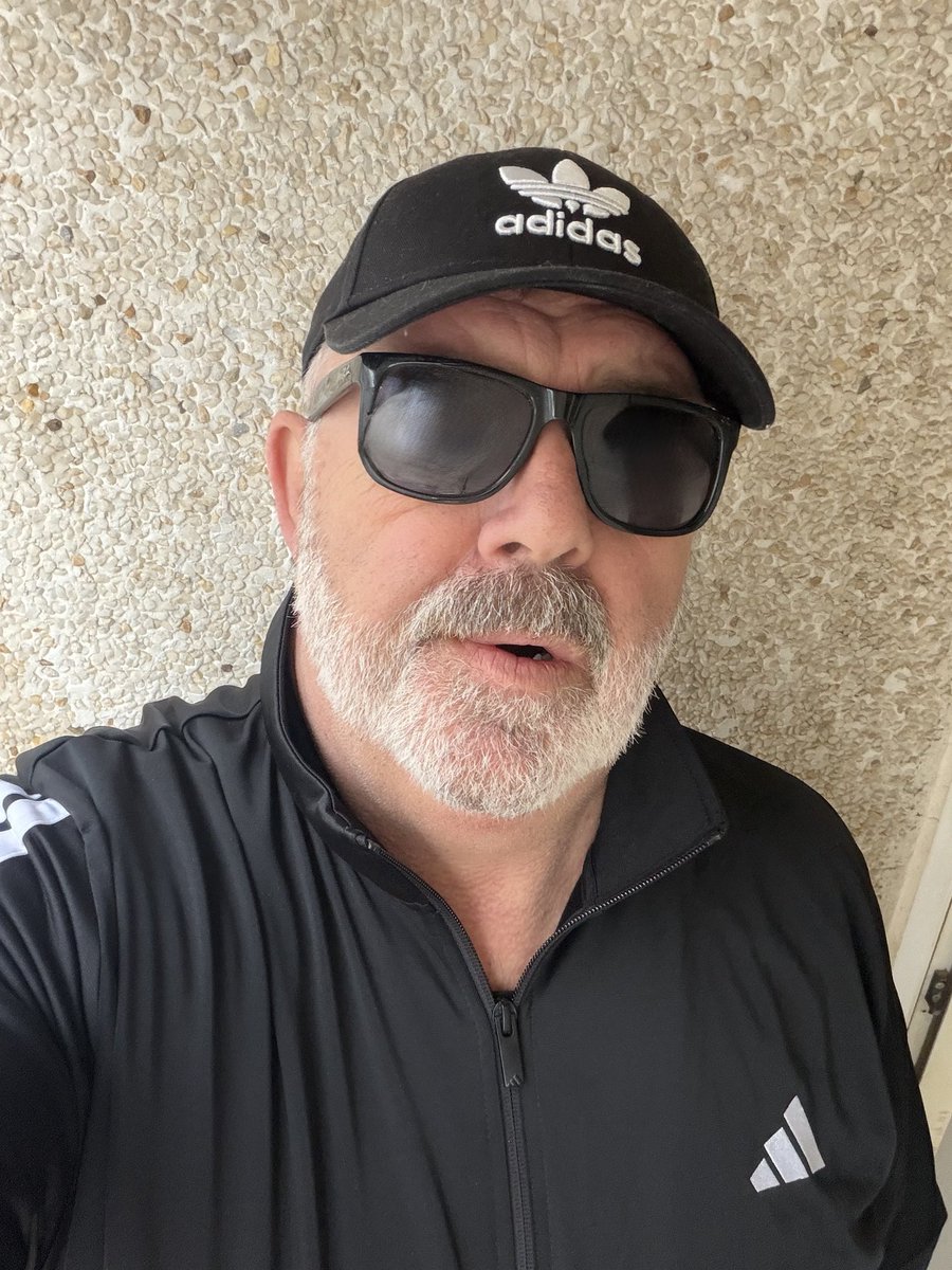 Ben Sitges tweet media