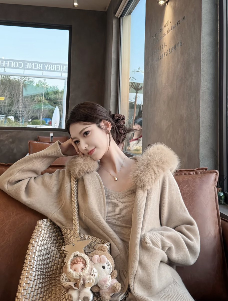 空姐&柳柳 tweet media