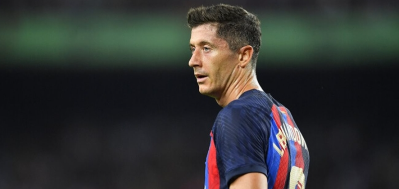 ليفاندوفسكي على بعد هدف من معادلة رقم قياسي لميسي في دوري أبطال أوروبا 