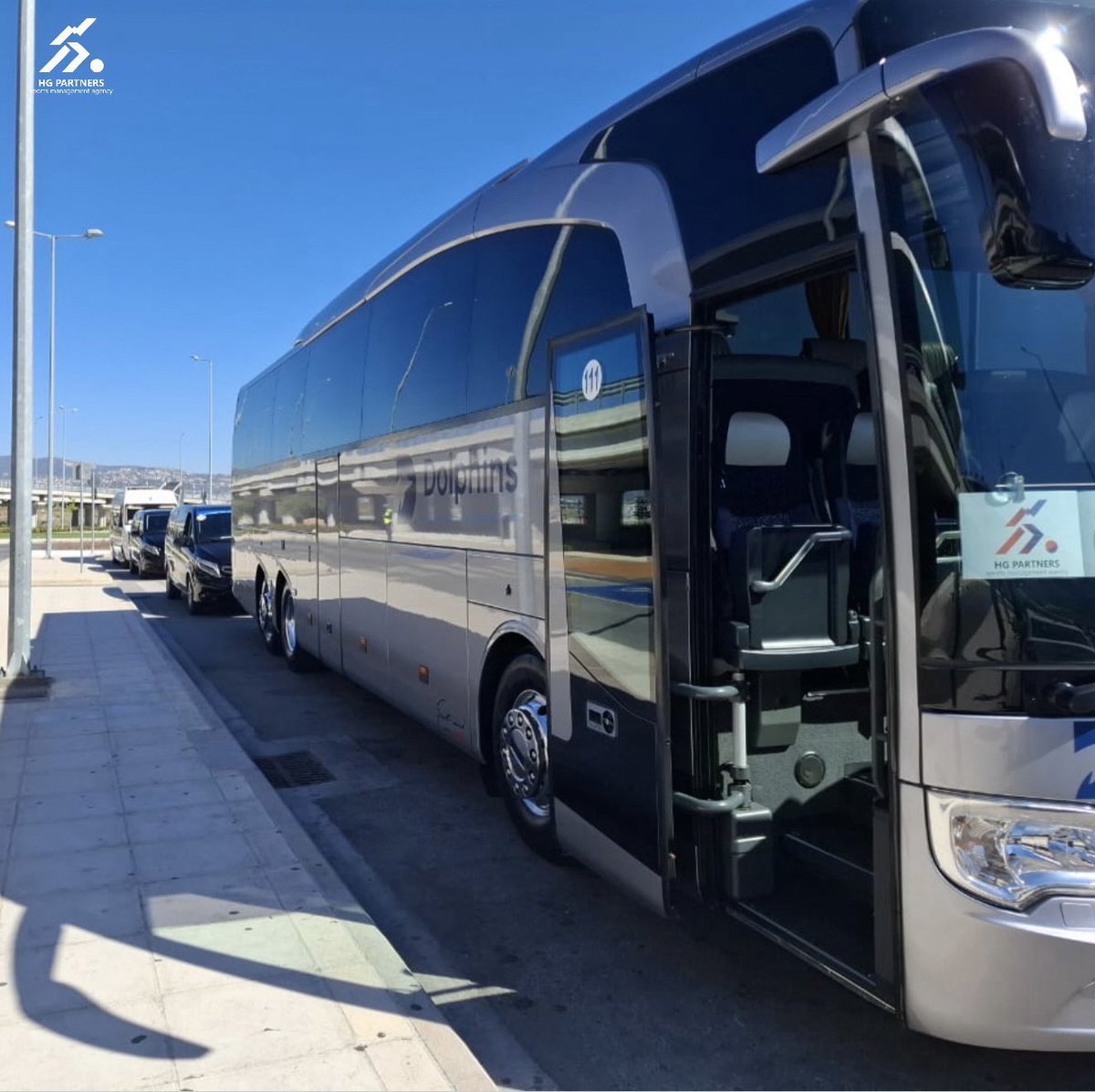 partners_hg's tweet image. Behind the scenes of European nights ⚽️🌍
This time in Thessaloniki, Greece
Our operations team ensured smooth coordination and full matchday support for a large group of @RealBetis_en 🇪🇸 supporters during their @EuropaLeague away fixture against @PAOK_FC.

#hg_partners #hg