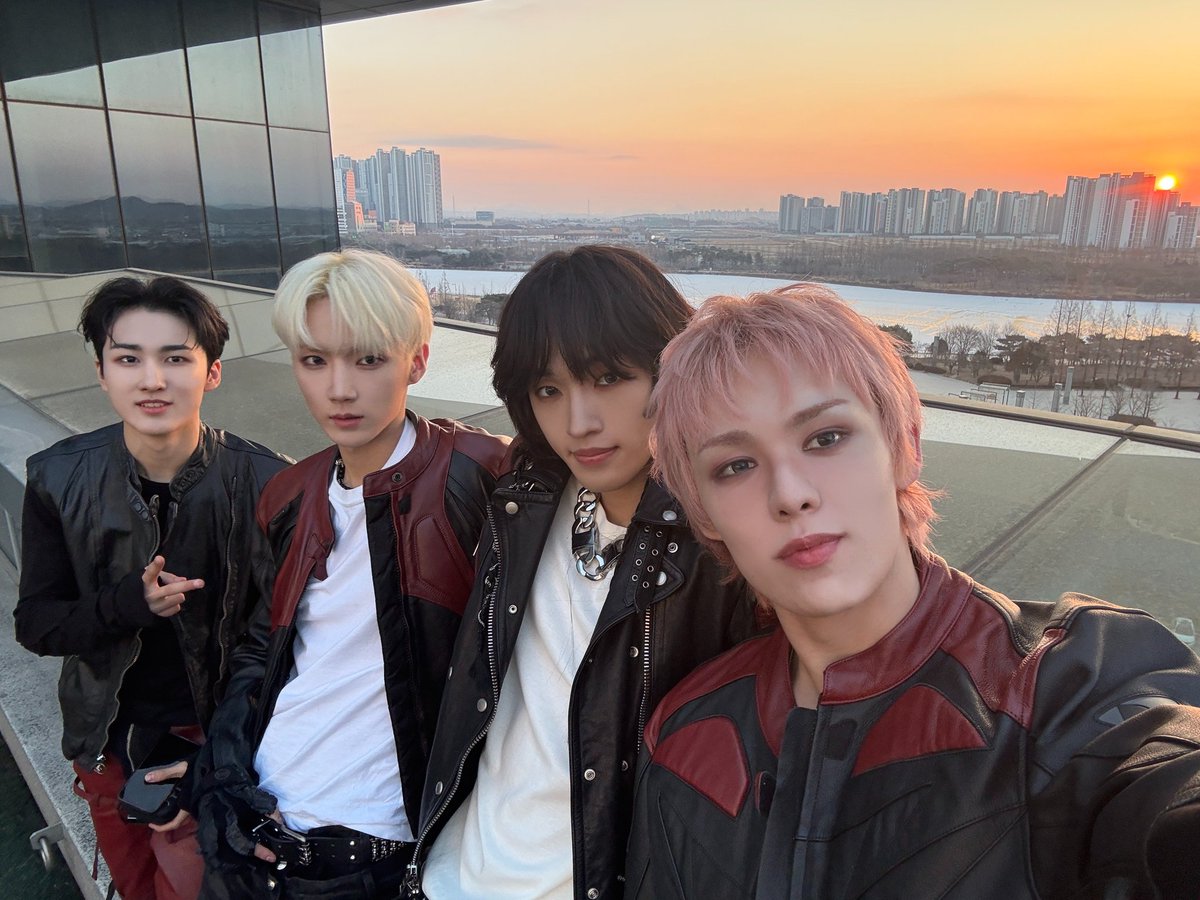 icrupudin's tweet photo. [🍮] Instagram Update 
 #AxMxP #에이엠피 https://t.co/WCksfusaFw