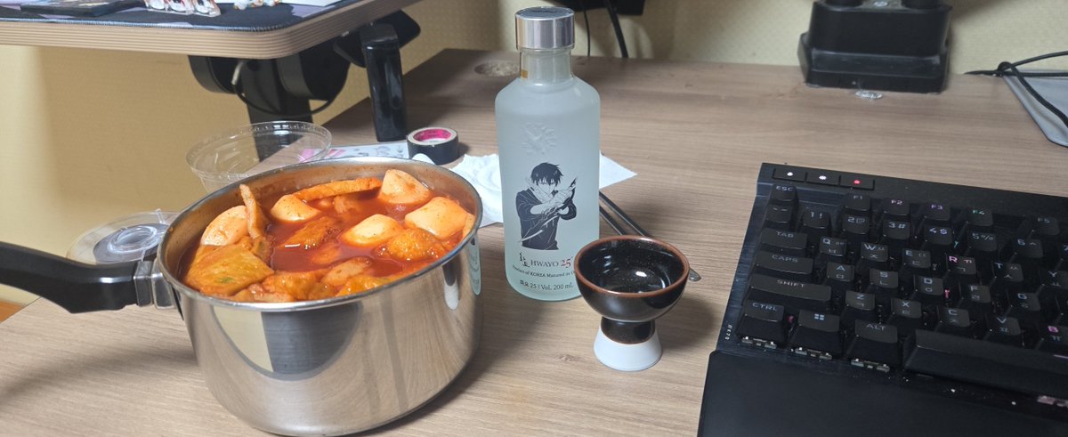 _lyanghwa's tweet photo. 오늘의 야식 https://t.co/kdaBYBiowA