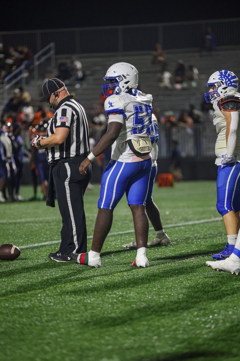 damari snell/class of ‘28⭐️

15 solo tackles
20 assist tackles 
8 tackles for loss 
3 sacks 
1 pick 
2 force fumble 

Just the beginning!!…grind don’t stop!