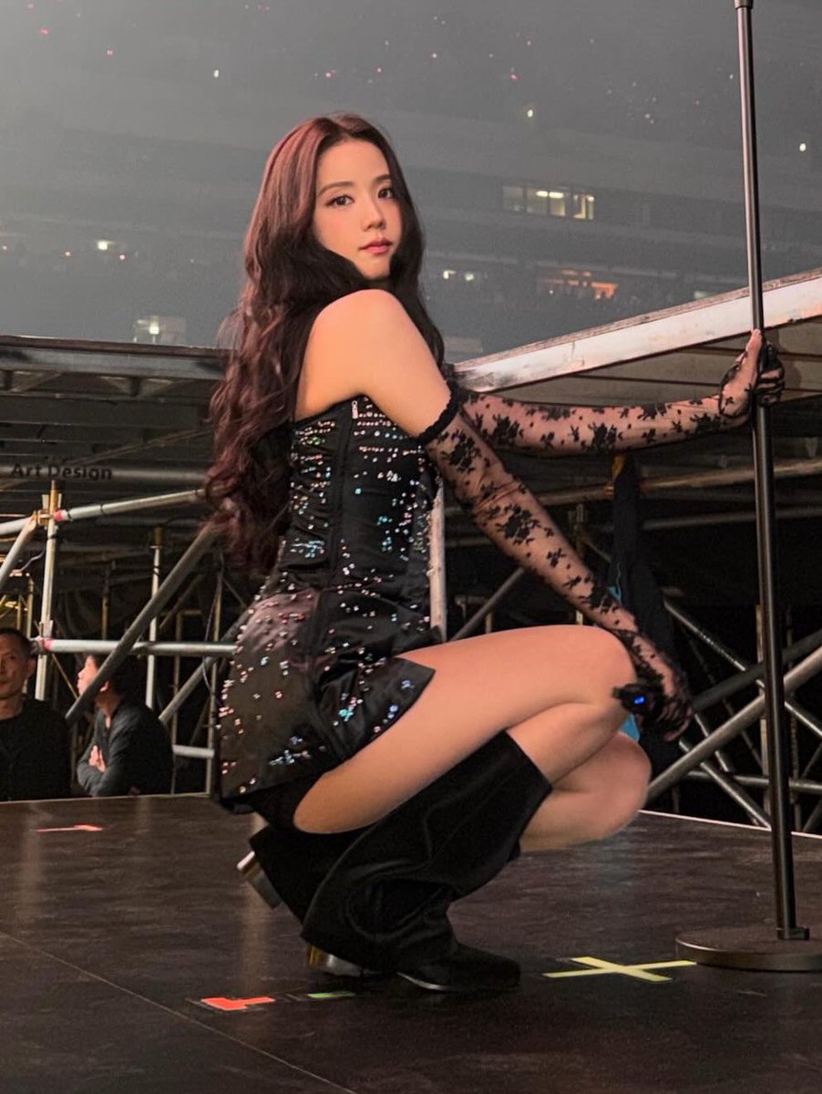 blckpinkpic's tweet image. the finest woman alive