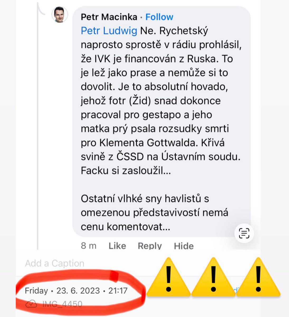 Macinka ven z vlády