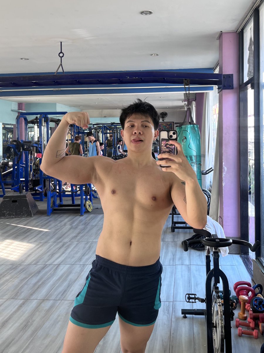 kerrua / GIRL 🍉 tweet media