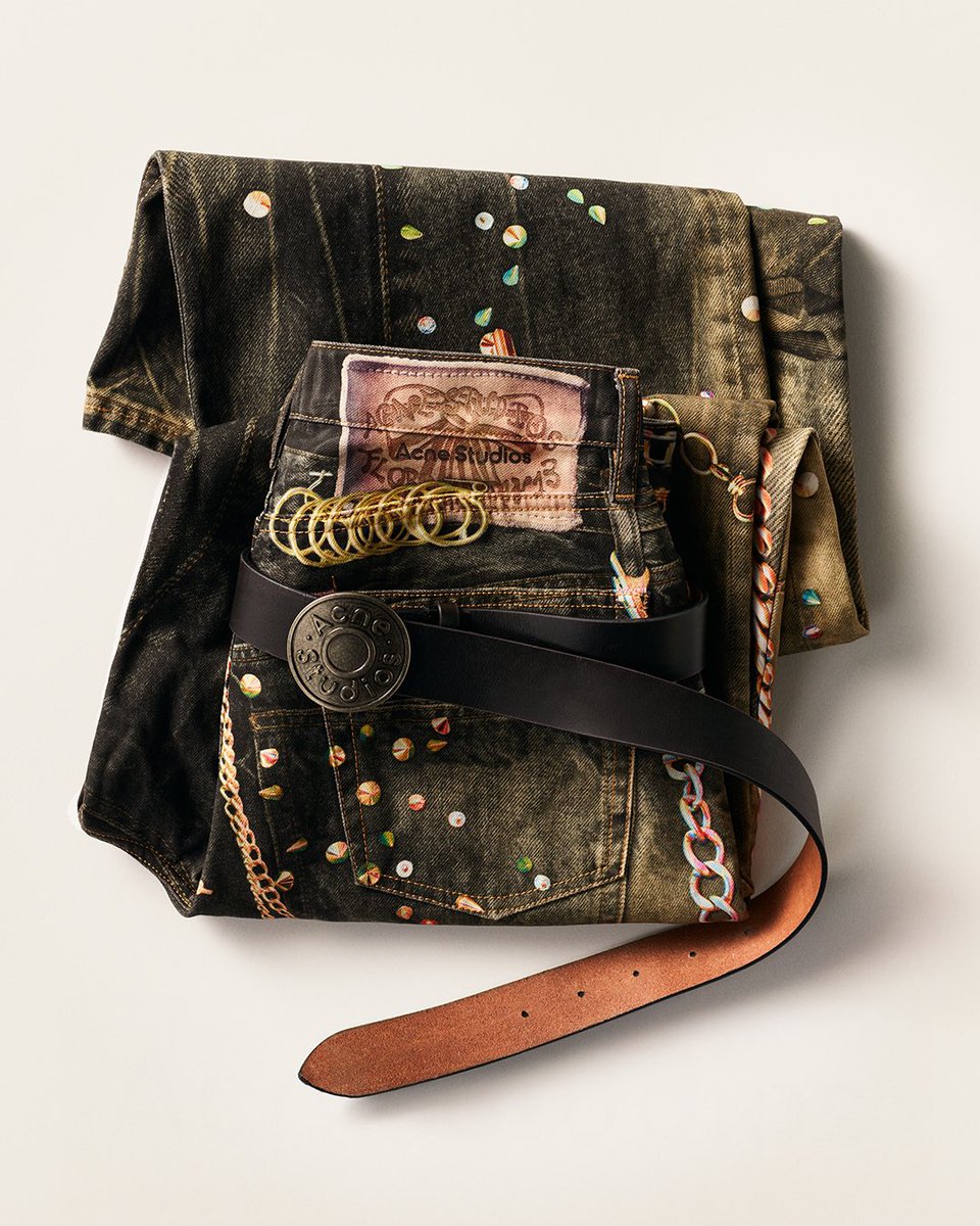 Acne Studios tweet media