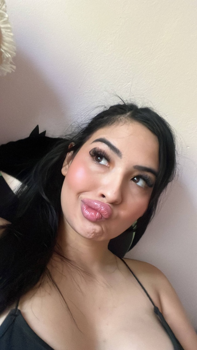 RealAndrew3's tweet image. subtle, but not simple 🍂